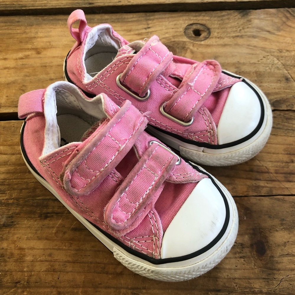 Converse Baby 4 Pink Velcro Sneakers Slip On